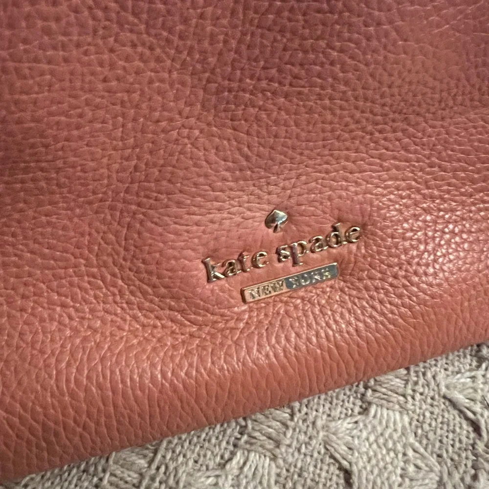 KATE SPADE Classic Jackson Street Gabriele Leather Crossbody Purse Pink Gold GUC